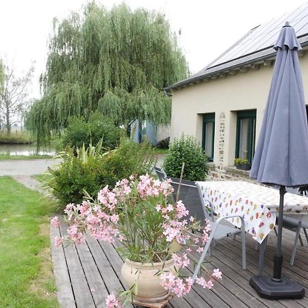Les Saules Villa Domalain Exterior photo